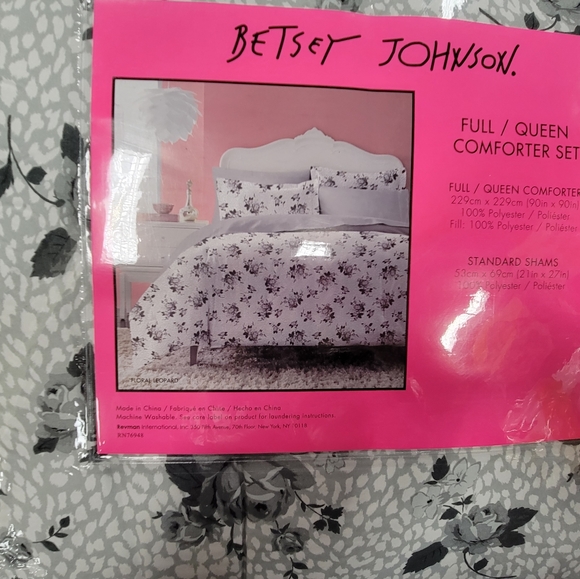 Mixed leopard and roses Betsey johnson full/queen comforter set - Picture 1 of 4